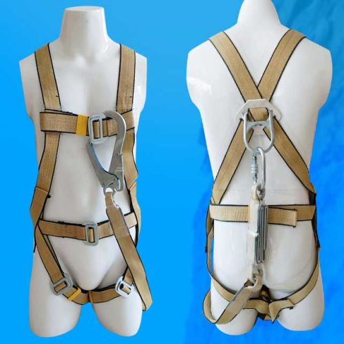 Heat-resistant full body harnesses